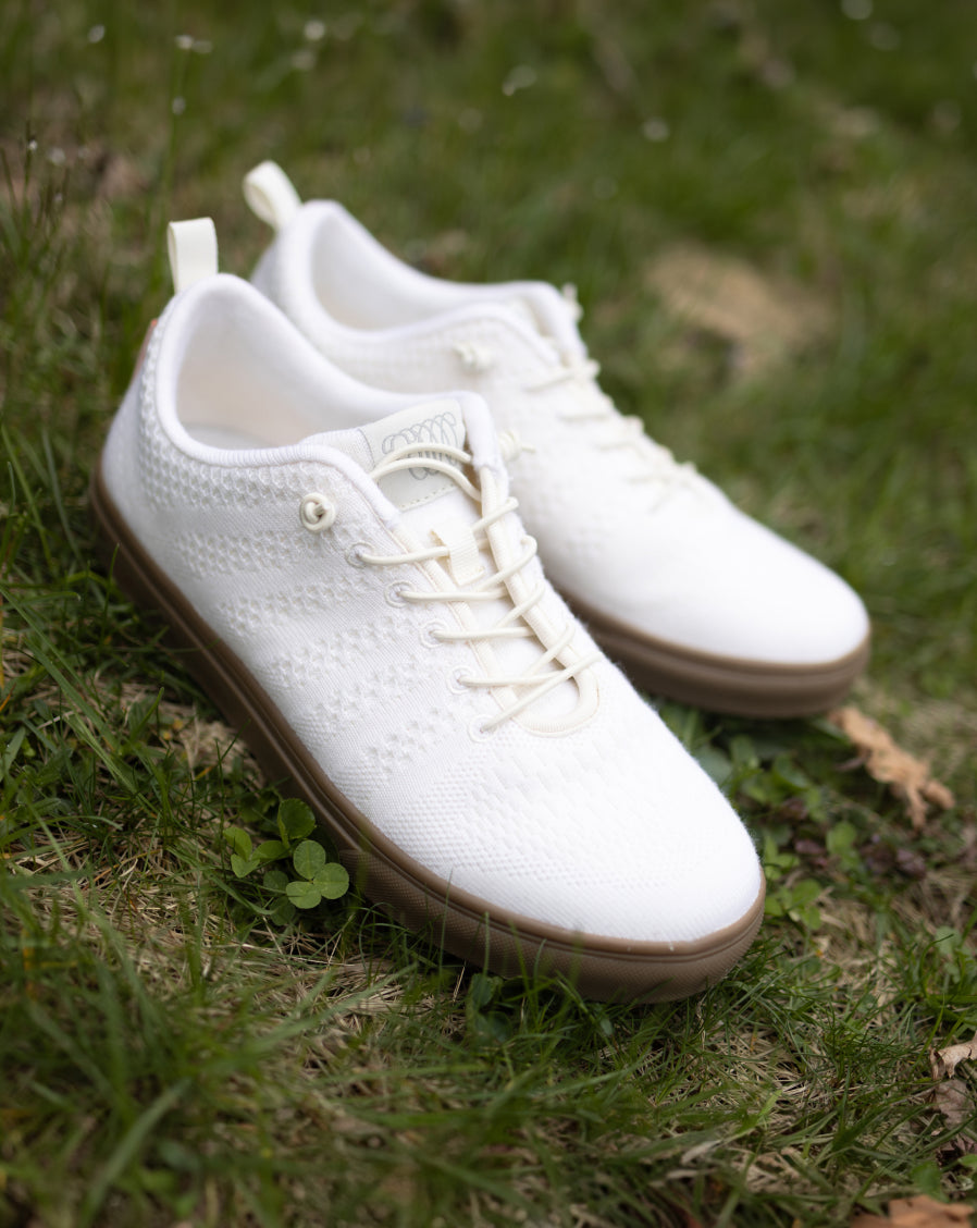 Kiama woolloomooloo Sneaker with Gum Soles in Grass Background